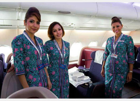 Tiếp viên Maylaysia Airline hoảng loạn khi thảm họa liên tiếp xảy ra